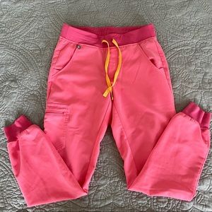 Figs neon pink Zamora jogger scrub pants - size X-SMALL